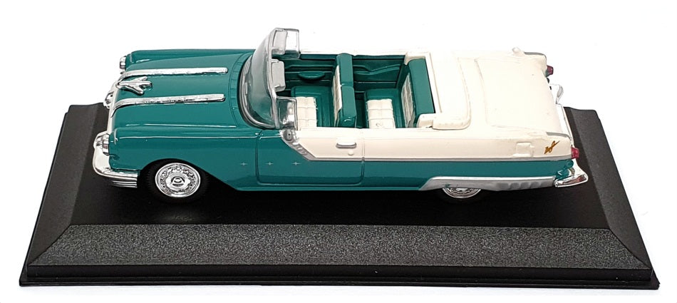 NewRay 1/43 Scale SS-48387 - 1955 Pontiac Starchief - Green/White