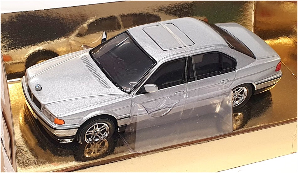 Corgi 1/36 Scale CC05104 - BMW 750i - Bond 007 Tomorrow Never Dies