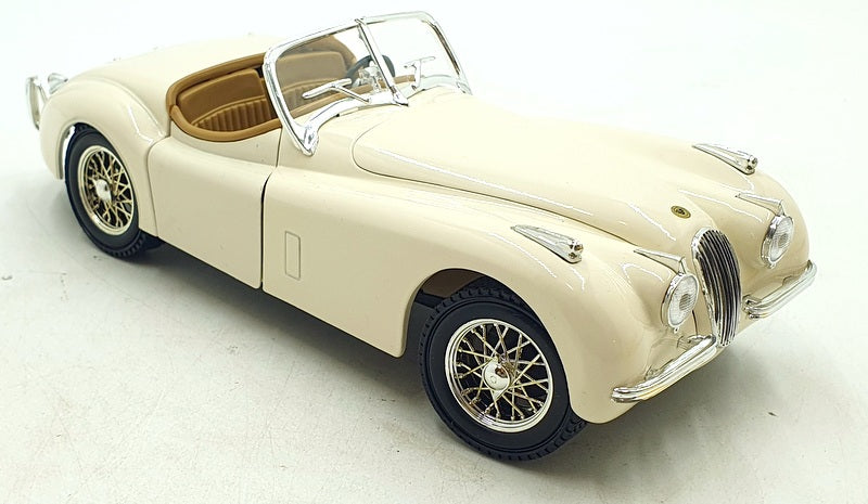 Ertl 1/18 Scale Diecast 101124Q - 1948 Jaguar XK120 - Cream