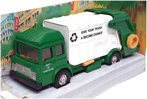 Corgi 1/50 Scale 93183 - 93183 Shelvoke & Drewry Garbage Truck - Green/White