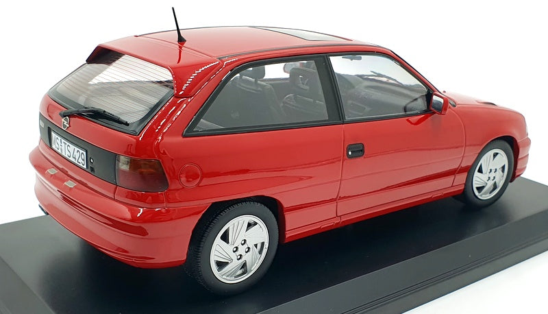 Norev 1/18 Scale Diecast 183672 - Opel Astra GSi 1992 - Red