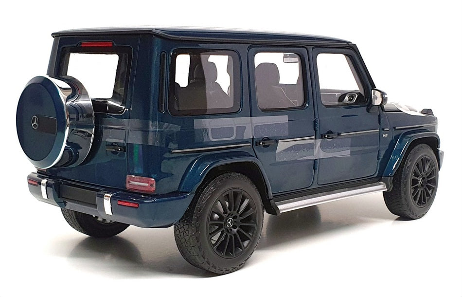 Minichamps 1/18 Scale 110 037100 - 2020 Mercedes Benz G-Class - Met Blue