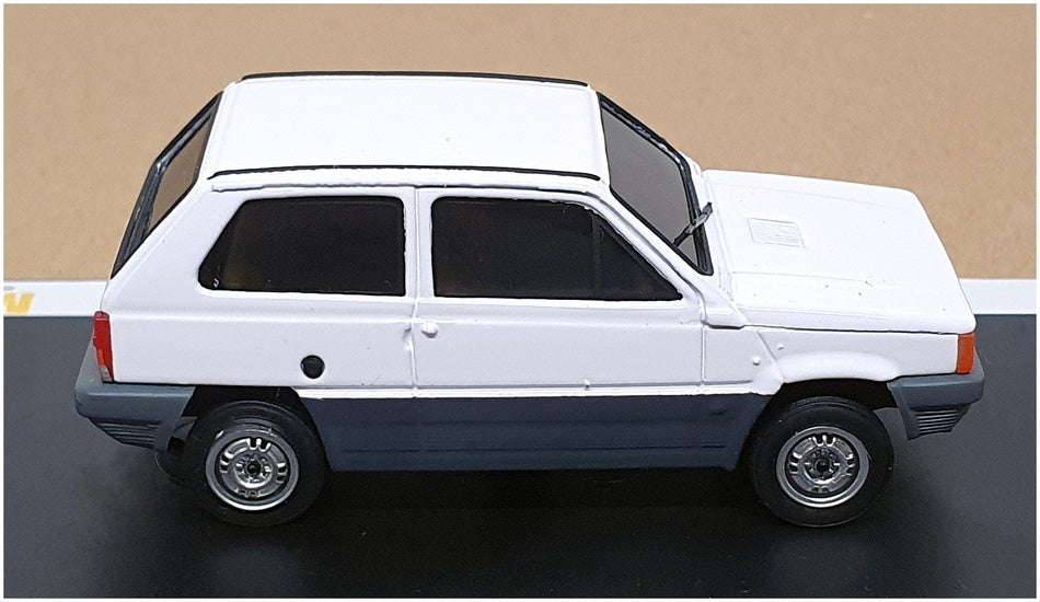 Brumm 1/43 Scale Diecast SP06/21 - 1976 Fiat Panda - White