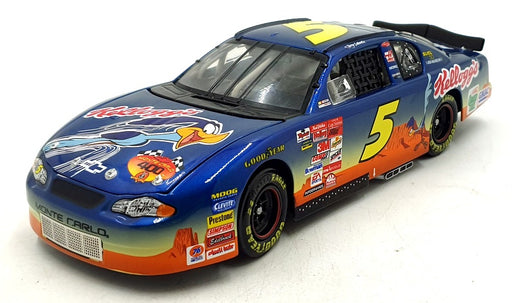 Action 1/24 Scale 101765 - Chevrolet Monte Carlo 2001 Kellogg's NASCAR #5