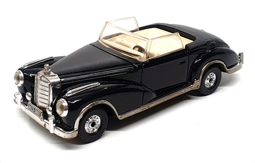 Corgi 13cm Long Diecast 806 - 1956 Mercedes Benz 300S - Black