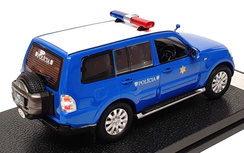 Vitesse 1/43 Scale 29326 - Mitsubishi Pajero Moscow Public Security Police