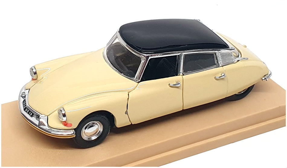 Rio 1/43 Scale Diecast 972 - 1956 Citroen DS 19 Berlina - Lt Beige/Black