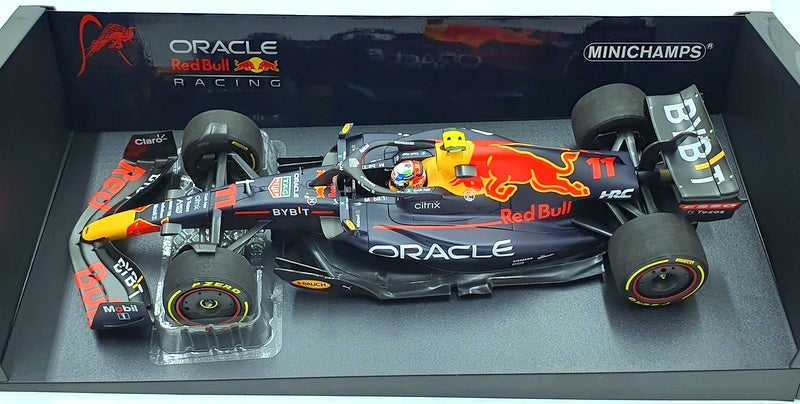 Minichamps 1/18 Scale 110 220011 Oracle Red Bull RB18 S.Perez #11 2022 S.Arabia