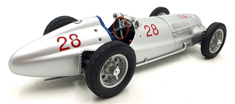 CMC 1/18 Scale Diecast M-040 - Mercedes-Benz W154 1938 #28 - Silver