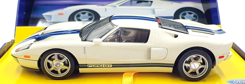 Scalextric 1/32 Scale Slot Car C2570A - Ford GT 2003 Road Version - White