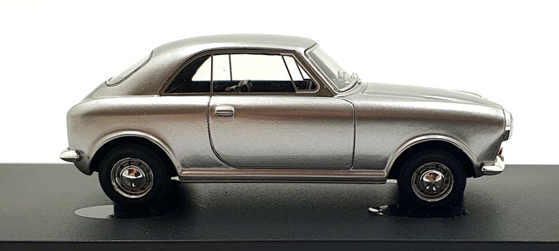 Autocult 1/43 Scale 06056 - MG Mini Coupe ADO35