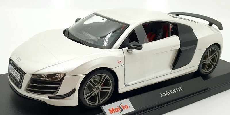 Maisto 1/18 Scale Diecast 46629 - Audi R8 GT - White