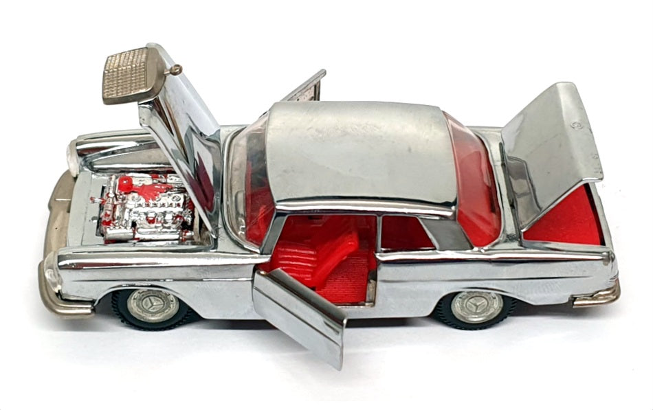 Auto Pilen 1/43 Scale 305 - Mercedes Benz 250 Coupe - Chrome Silver