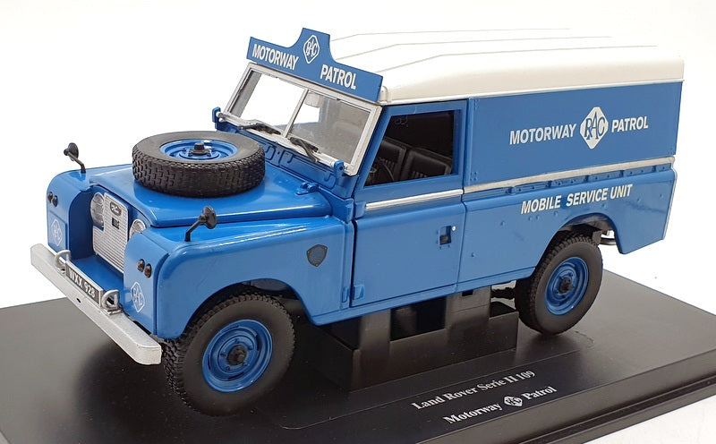 Eagles Race 1/18 Scale 4420 - Land Rover Series II 109 RAC Road Patrol