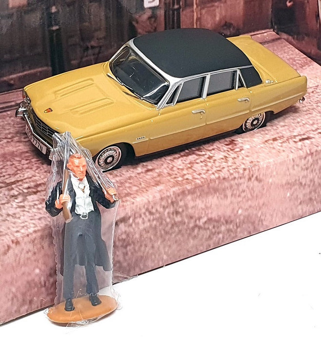 Corgi 1/43 Scale CC01901 - Rover 3500 V8 & Big Chris Figure - Lock Stock