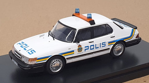 PremiumX 1/43 Scale PRD450 - 1987 Saab 900i Swedish Police - White