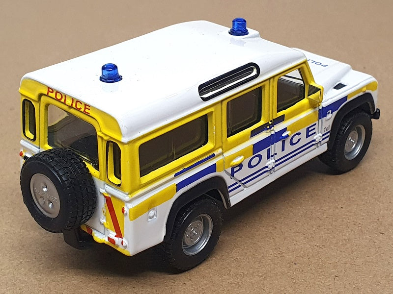 Burago 1/50 Scale Diecast 18-32003 - Land Rover Police - White