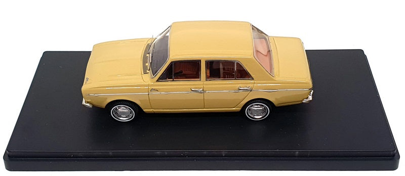 Silas Models 1/43 Scale SM43052a - 1966 Hillman Hunter - shore Beige