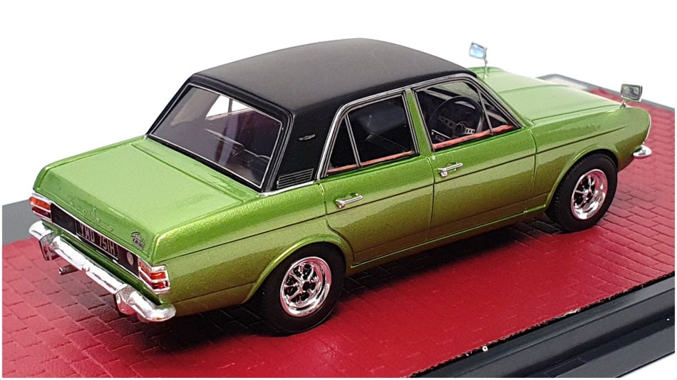 Matrix 1/43 Scale MX40603-092 - 1968-70 Ford Cortina 1600E - Met Green/Black