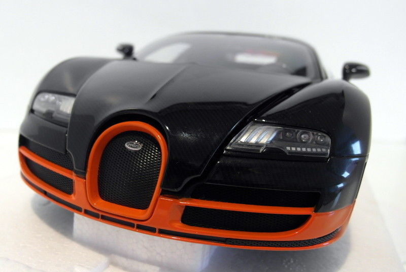 Minichamps 1/18 - 519 101101 Bugatti Veyron Super Sport Top Gear with Stig