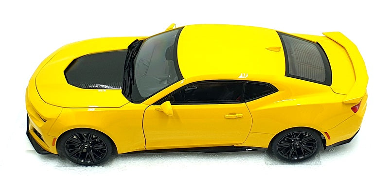 Autoart 1/18 Scale 71205 - Chevrolet Camaro ZL1 - Bright Yellow