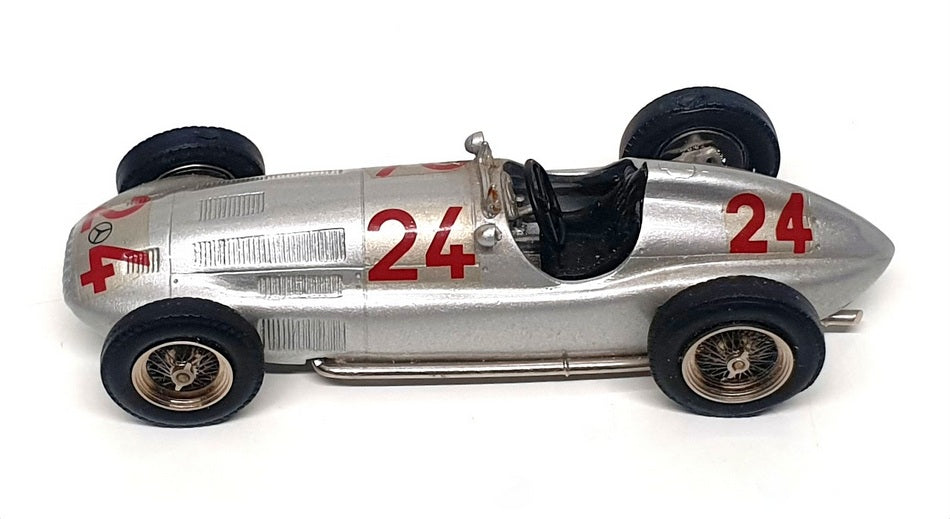 Metal 43 1/43 Scale MT024 - Mercedes Benz Race Car #24 - Silver