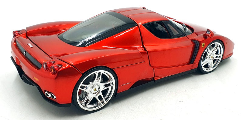 Hot Wheels 1/18 Scale Diecast DC17924U - Ferrari Enzo - Candy Red