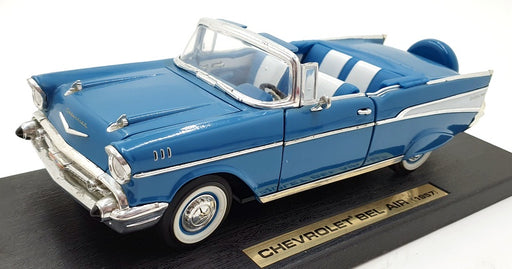 Road Legends 1/18 Scale Diecast 92108 - 1957 Chevrolet Bel Air - Blue