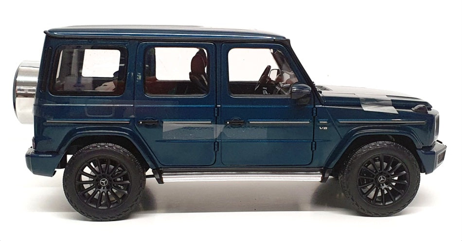 Minichamps 1/18 Scale 110 037100 - 2020 Mercedes Benz G-Class - Met Blue