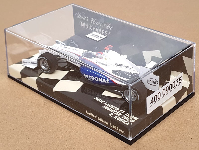 Minichamps 1/43 Scale 400 090075 - F1 BMW Sauber Showcar 2009 R. Kubica