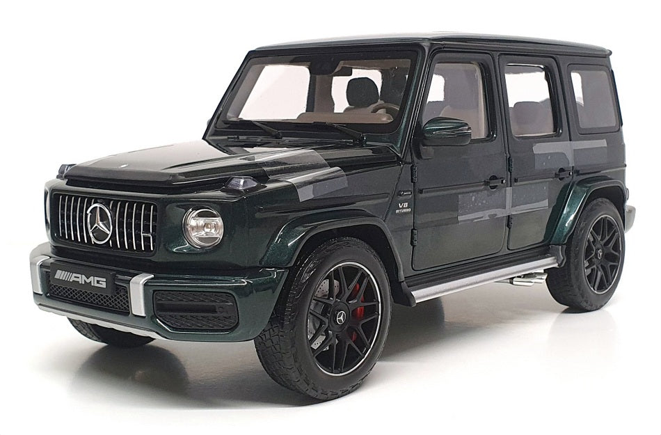 Minichamps 1/18 Scale 110 037066 - 2018 Mercedes AMG G63 - Met Green