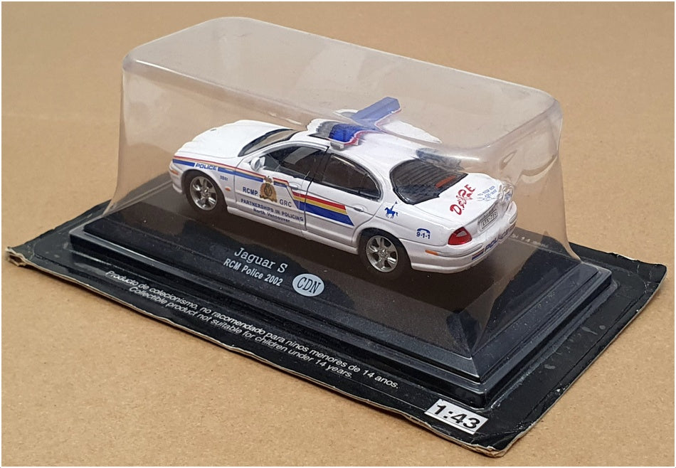 Altaya 1/43 Scale 2624 - 2002 Jaguar S RCM Police N. Vancouver - White