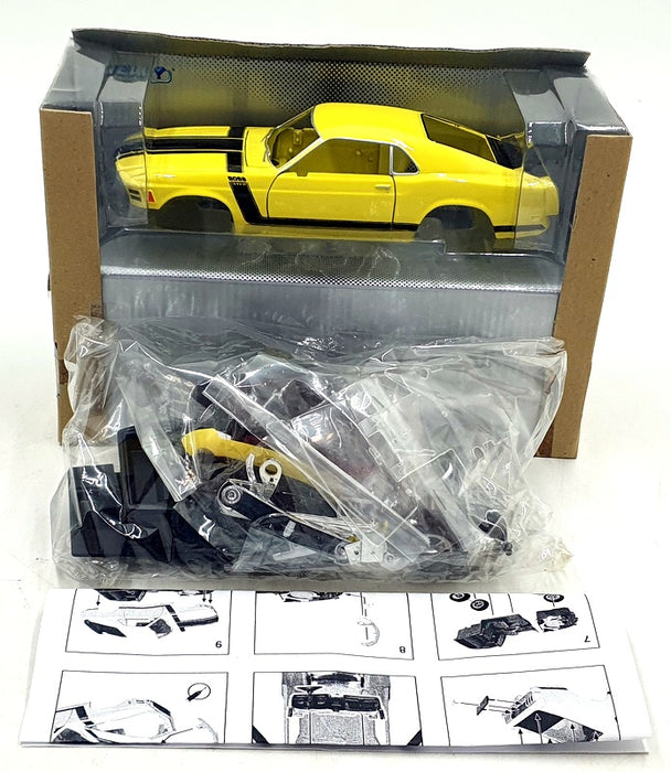 Welly 1/24 Scale Metal kit 2088MK - 1970 Ford Mustang Boss 302 - Yellow