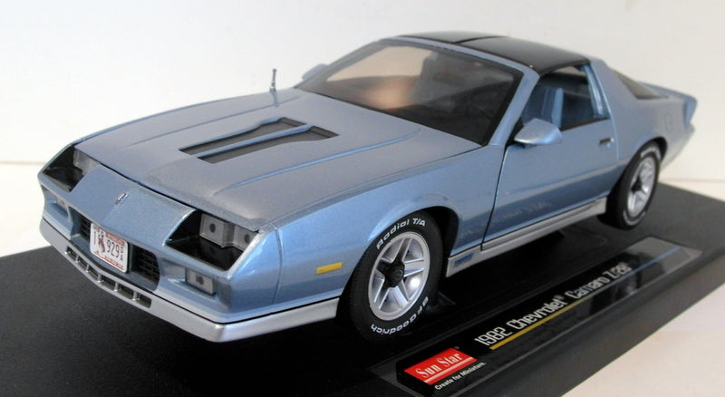 1/18 Scale Model Cars