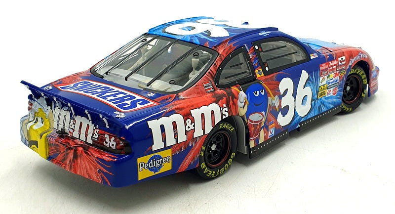 Action 1/24 Scale 401194 - Pontiac Grand Prix 2002 M&M's NASCAR #36