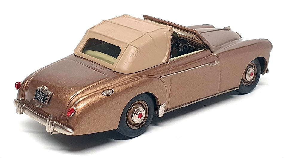 Four Wheel Models 1/43 Scale FWLG21 - 1953 Lagonda 3Ltr De Ville Drophead - Gold