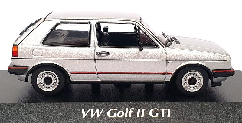 Maxichamps 1/43 Scale 940 054126 - 1985 VW Golf II GTI - Met Silver