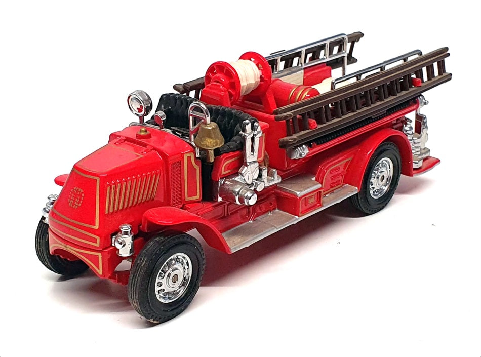 Matchbox 11cm Long Diecast YYM38259 - 1920 Mack AC Fire Engine - Red