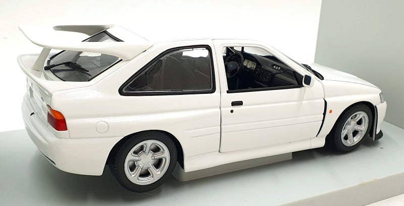 UT Models 1/18 Scale Diecast 180 082103 Ford Escort Cosworth 1992 - White