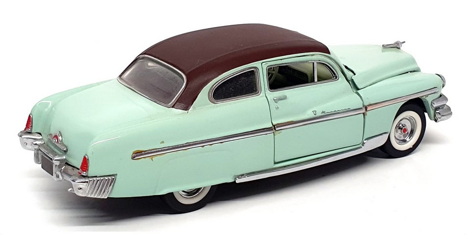 Franklin Mint 1/43 Scale B11KE16 - 1951 Mercury Monterey - Mint Green