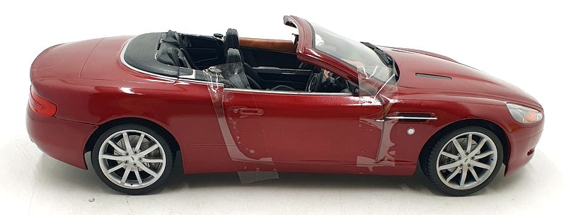 Solido 1/18 Scale Diecast 161124C - Aston Martin DB9 - Red