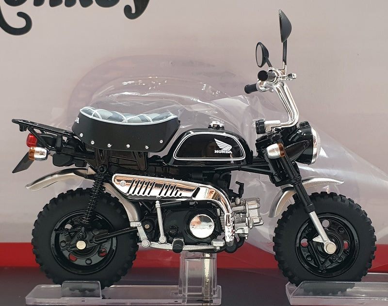 Aoshima 1/12 Scale 111260 - Honda Monkey Motorbike - Back