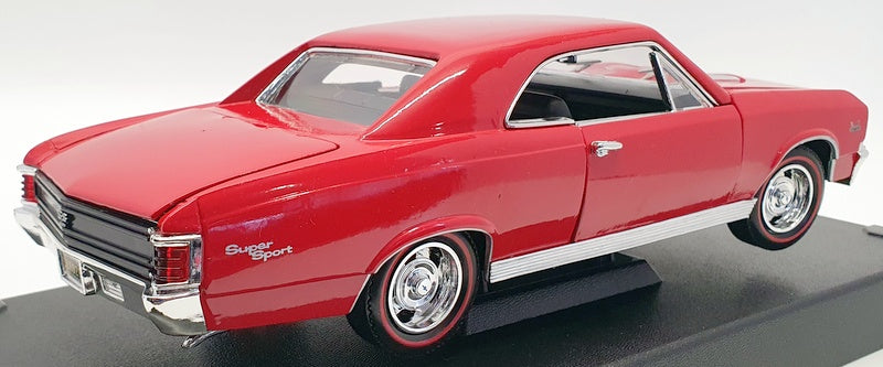 Motor Max 1/18 Scale Diecast 73104 - 1967 Chevrolet Chevelle 396 SS - Red