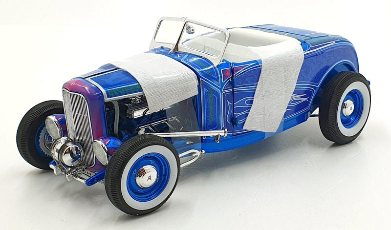 Acme 1/18 Scale Diecast A1805024 - 1932 Blue Flame Ford Roadster — R.M ...