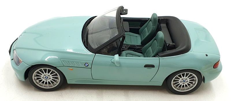 UT Models 1/18 Scale Diecast 28723D - BMW Z3 - Turquoise