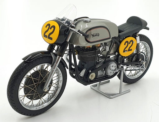 Minichamps 1/12 Scale Diecast 122 132400 - Norton Manx Ray Petty 1960