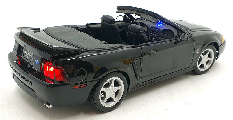 Maisto 1/18 Scale Diecast 221024G - 1999 Ford Mustang GT - Black With Lights