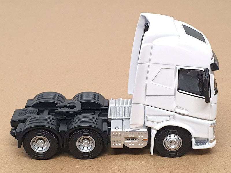 Oxford Diecast 1/76 Scale 76WHVOLCAB - Volvo FH4 Truck Cab - White