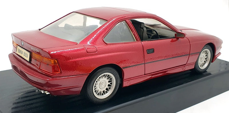 Maisto 1/18 Scale Diecast 31805 - BMW 850i 1990 - Red