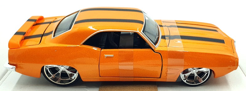 Maisto 1/24 Scale Diecast 31900 - Pontiac Firebird - Orange